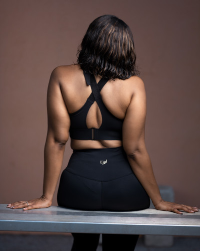 Model is wearing size Small